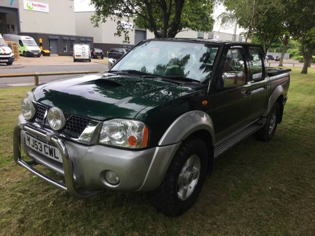 Nissan Navara 2.5 Di King Cab King Cab Pickup 4dr Pickup Diesel Green