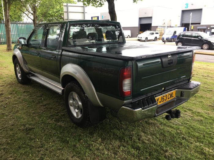 Nissan Navara 2.5 Di King Cab King Cab Pickup 4dr Pickup Diesel Green