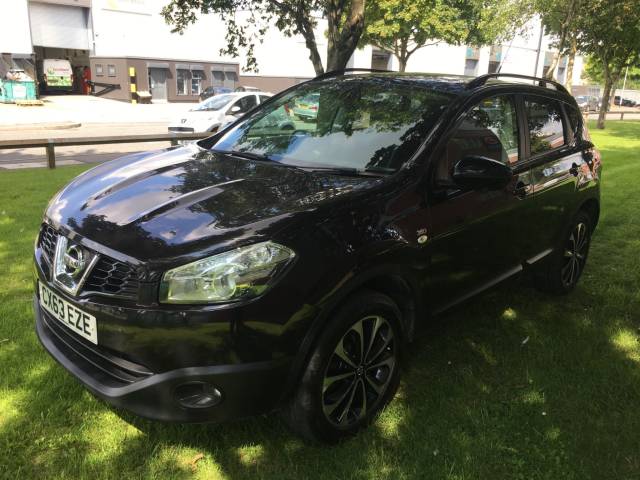 Nissan Qashqai 1.5 dCi 360 5dr SUV Diesel Black