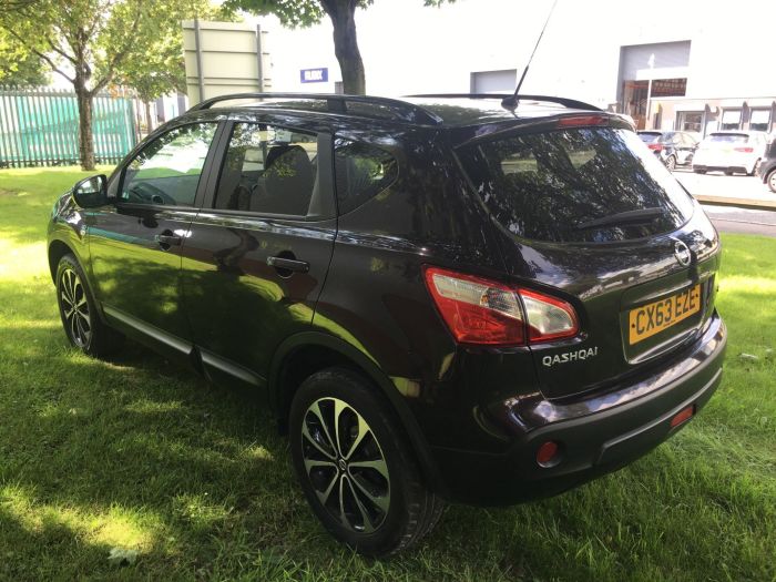 Nissan Qashqai 1.5 dCi 360 5dr SUV Diesel Black