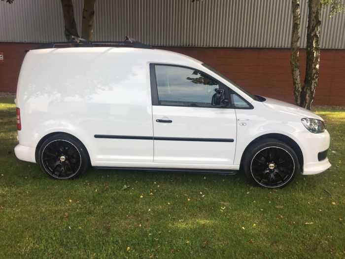 Volkswagen Caddy 1.6 TDI C20 Startline Panel Van 4dr Panel Van Diesel White