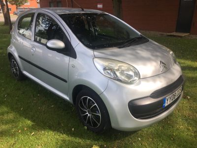 Citroen C1 1.0 i Rhythm 5dr Hatchback Petrol GreyCitroen C1 1.0 i Rhythm 5dr Hatchback Petrol Grey at Chequered Flag GB LTD Leeds