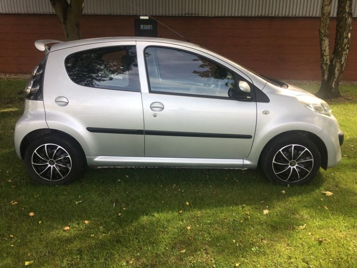 Citroen C1 1.0 i Rhythm 5dr Hatchback Petrol Grey