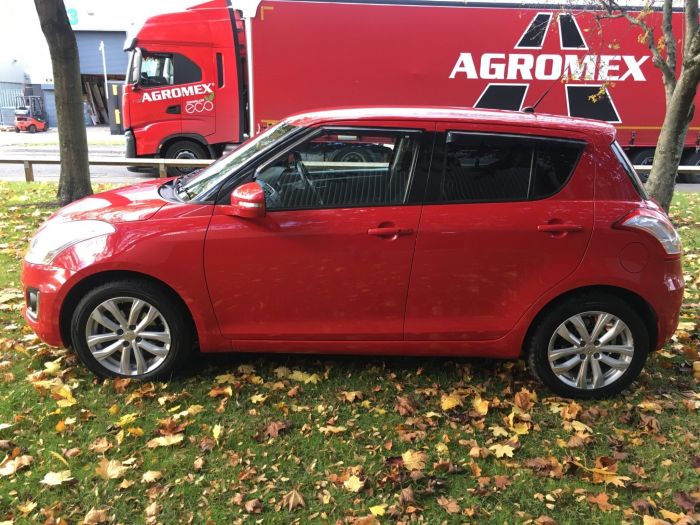 Suzuki Swift 1.2 SZ4 5dr (SNav) Hatchback Petrol Red