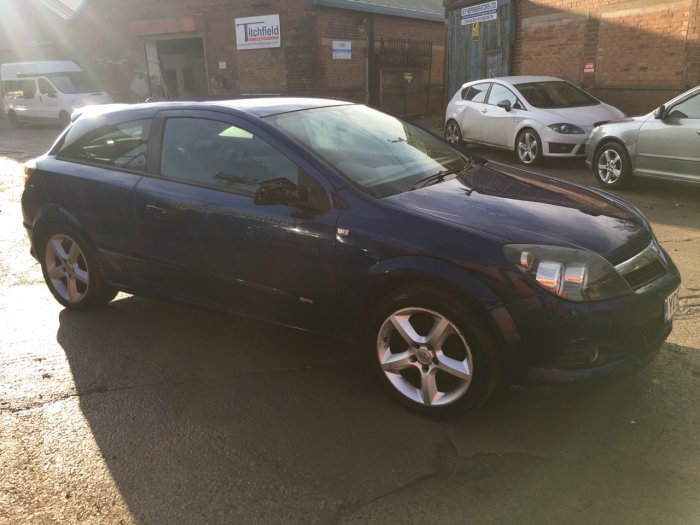 Vauxhall Astra 1.9 CDTi 16V SRi [150] 3dr Coupe Diesel Blue