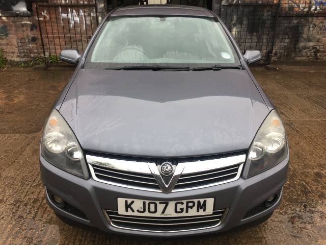 Vauxhall Astra 1.9 CDTi 16V SRi [150] 5dr Hatchback Diesel Grey