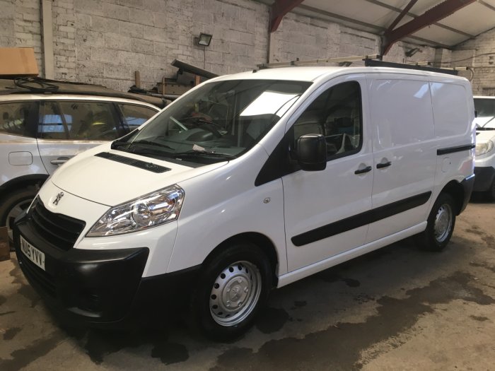 Peugeot Expert 1000 1.6 HDi 90 H1 Van Panel Van Diesel White