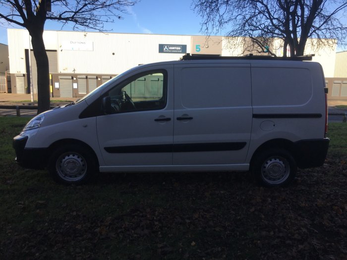 Peugeot Expert 1000 1.6 HDi 90 H1 Van Panel Van Diesel White