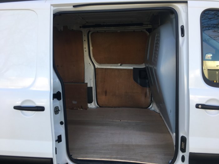 Peugeot Expert 1000 1.6 HDi 90 H1 Van Panel Van Diesel White