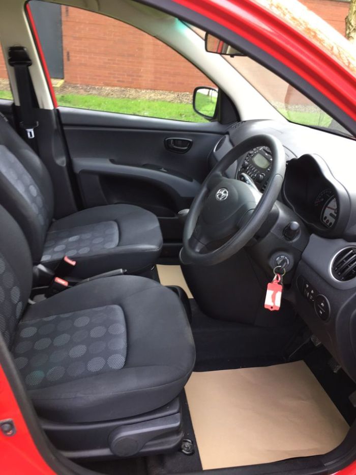 Hyundai i10 1.2 Comfort 5dr Hatchback Petrol Red