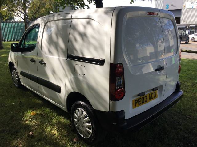 2015 Peugeot Partner 850 1.6 HDi 92 Professional Van