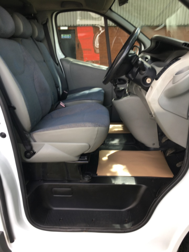2006 Renault Trafic 1.9 TRAFIC SL27 DCI 100 Minibus