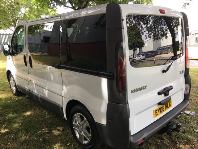 2006 Renault Trafic 1.9 TRAFIC SL27 DCI 100 Minibus