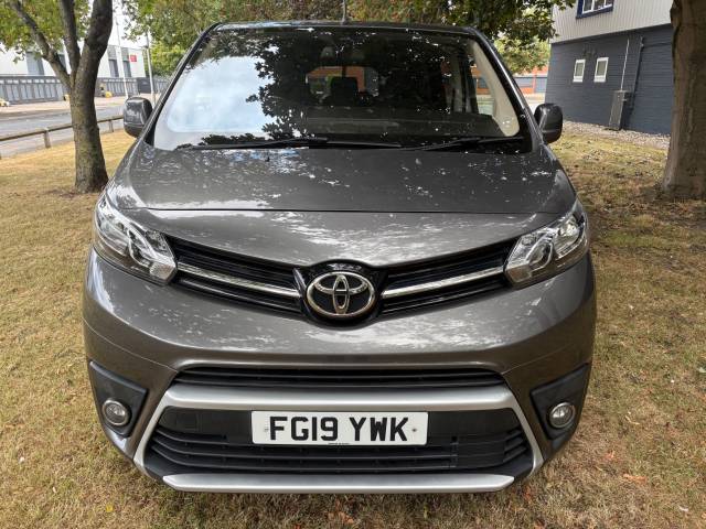 2019 Toyota Proace-verso 2.0D Family Medium 5dr