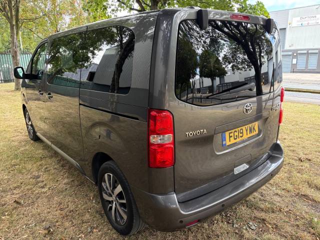2019 Toyota Proace-verso 2.0D Family Medium 5dr