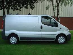 Renault Trafic 1.9 SL27dCi 100 Van Panel Van Diesel Silver