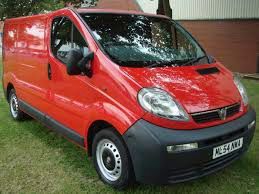 Vauxhall Vivaro 1.9DTi Van 2.7t Panel Van Diesel RedVauxhall Vivaro 1.9DTi Van 2.7t Panel Van Diesel Red at Chequered Flag GB LTD Leeds