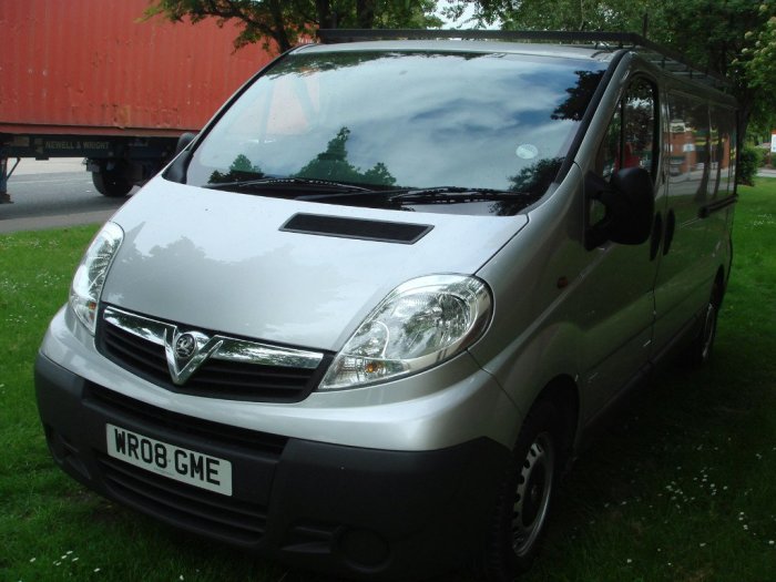 Vauxhall Vivaro 2.0CDTI [115PS] VAN 2.9T Commercial Diesel Silver