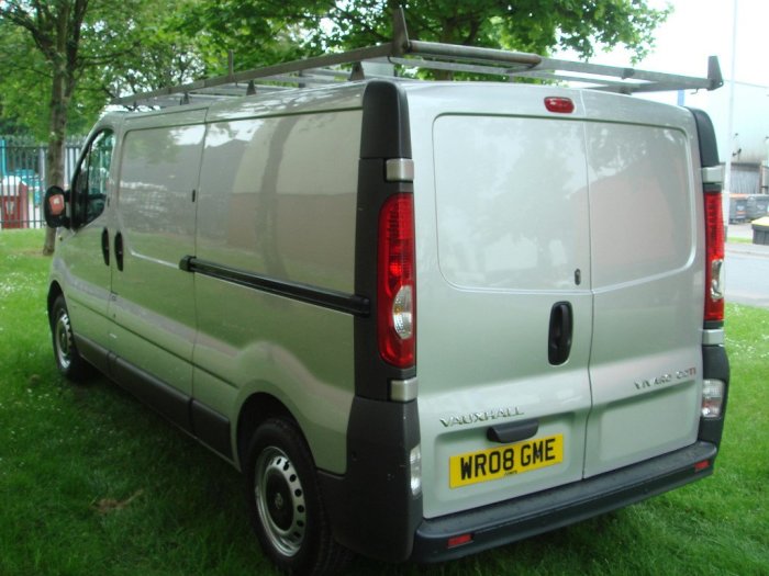 Vauxhall Vivaro 2.0CDTI [115PS] VAN 2.9T Commercial Diesel Silver