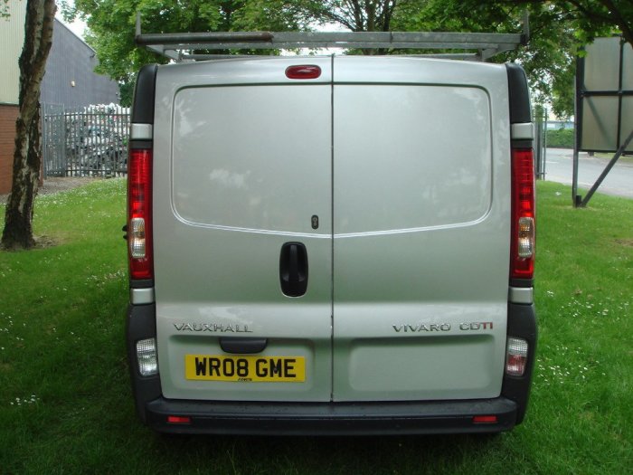 Vauxhall Vivaro 2.0CDTI [115PS] VAN 2.9T Commercial Diesel Silver