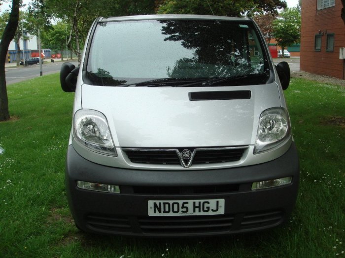 Vauxhall Vivaro 1.9CDTI (100PS) DOUBLECAB 2.9T Commercial Diesel Silver