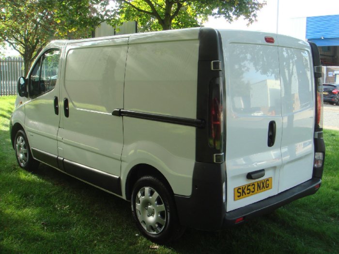 Vauxhall Vivaro 1.9Di Van 2.7t Commercial Diesel White