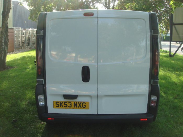 Vauxhall Vivaro 1.9Di Van 2.7t Commercial Diesel White