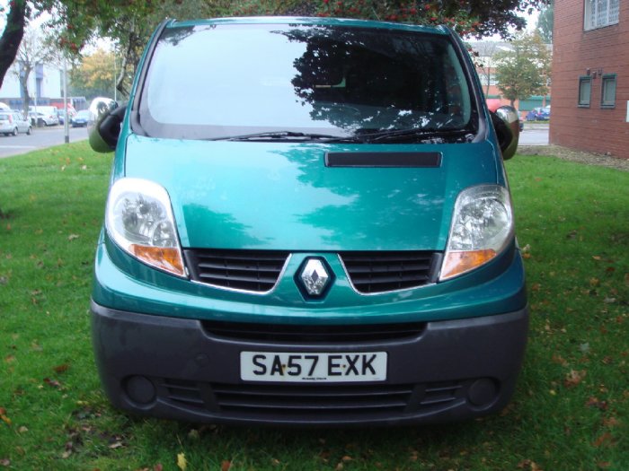 Renault Trafic 2.0 LL29dCi 115 Crew Van Commercial Diesel Green