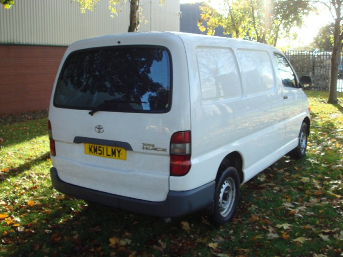 Toyota Hiace 2.4 280 GS Van TRD 88Bhp Genuine Px Bargain Commercial Diesel White