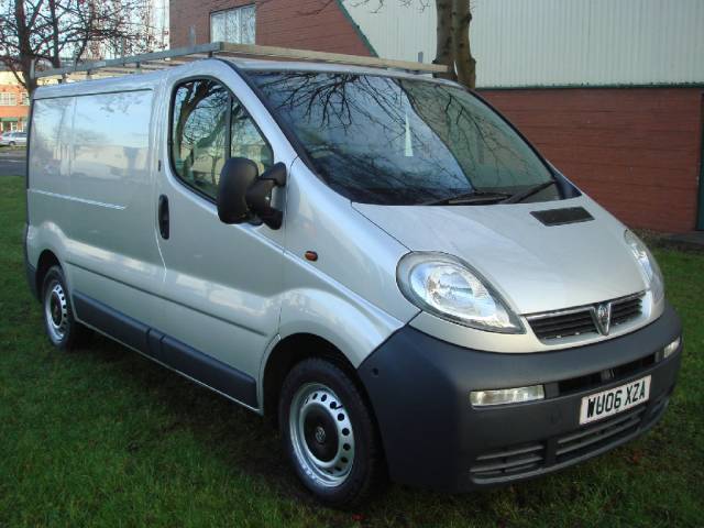 Vauxhall Vivaro 1.9CDTI [100PS] Van 2.7t Commercial Diesel Silver