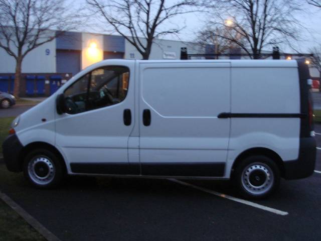 2004 Renault Trafic 1.9 SL27dCi 100 Van 1 Owner Total Factory options