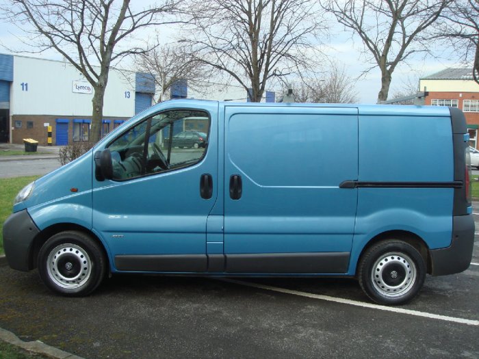 Vauxhall Vivaro 1.9DTi Van 2.7t Stunning Ice Blue Metallic Commercial Diesel Blue