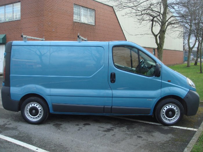 Vauxhall Vivaro 1.9DTi Van 2.7t Stunning Ice Blue Metallic Commercial Diesel Blue