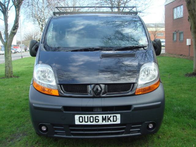 Renault Trafic 1.9 LL29dCi 100 Crew Van Commercial Diesel Black