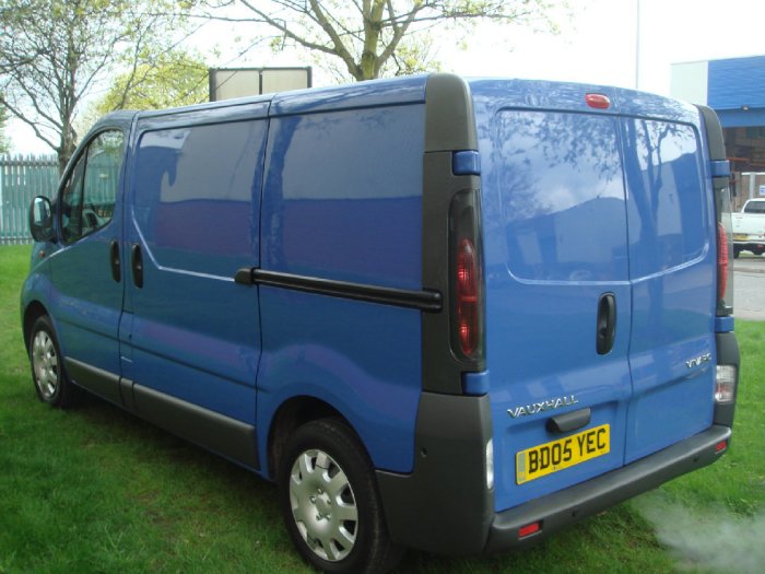 Vauxhall Vivaro 1.9Di Van 2.7t One Owner Full Service History Commercial Diesel Blue