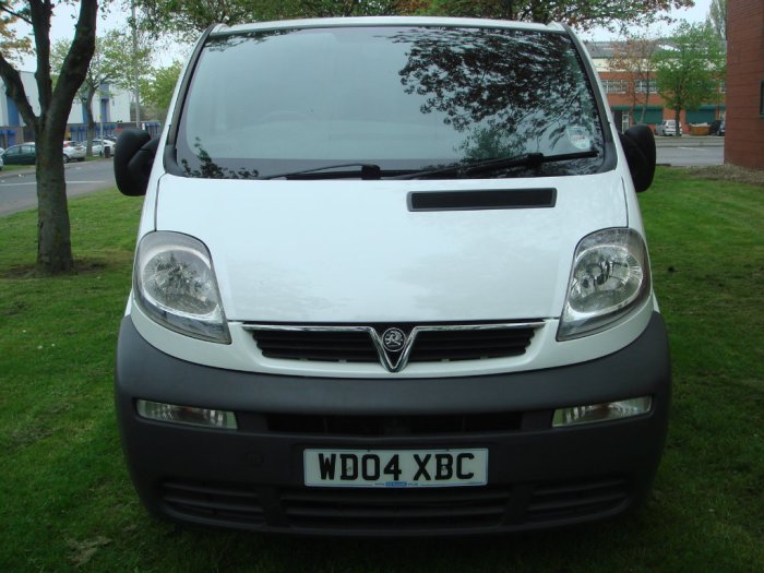 Vauxhall Vivaro 1.9DTi Van 2.7t Panel Van Diesel White