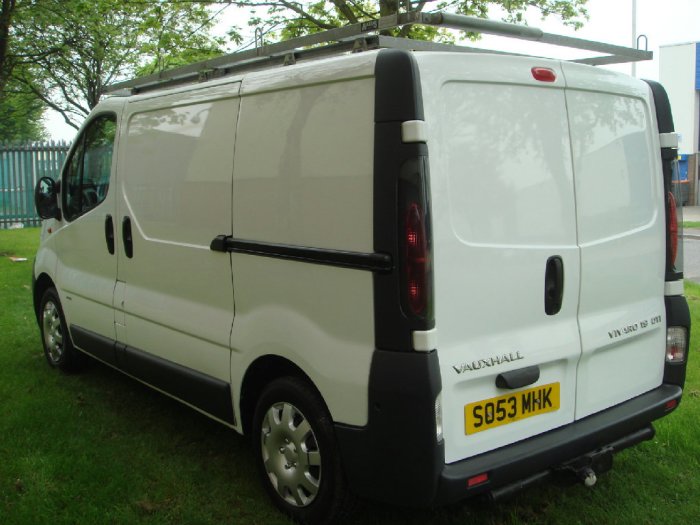 Vauxhall Vivaro 1.9DTi Van 2.7t Panel Van Diesel WHITE