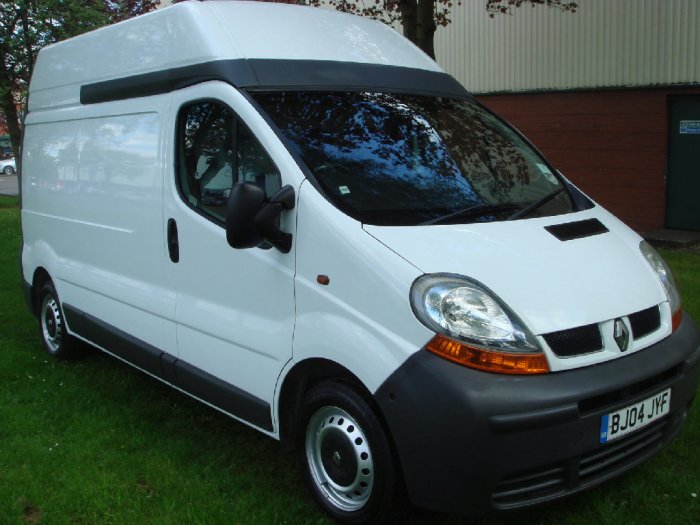 Renault Trafic 1.9 LH29dCi 100 High Roof Van Panel Van Diesel WHITE
