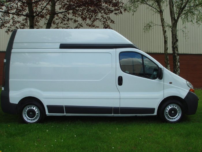 Renault Trafic 1.9 LH29dCi 100 High Roof Van Panel Van Diesel WHITE