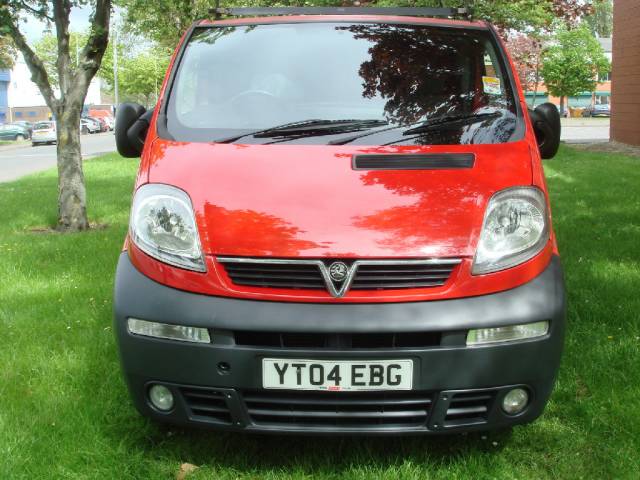 Vauxhall Vivaro Sportive 2.5CDTI 16v 2.7t Commercial Diesel Red