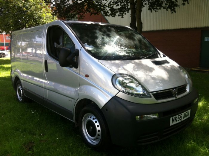 Vauxhall Vivaro 1.9CDTI (100PS) Van 2.9t Panel Van Diesel SILVER