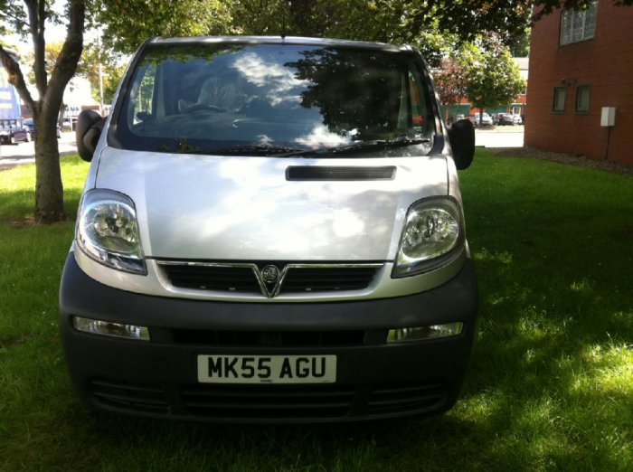 Vauxhall Vivaro 1.9CDTI (100PS) Van 2.9t Panel Van Diesel SILVER