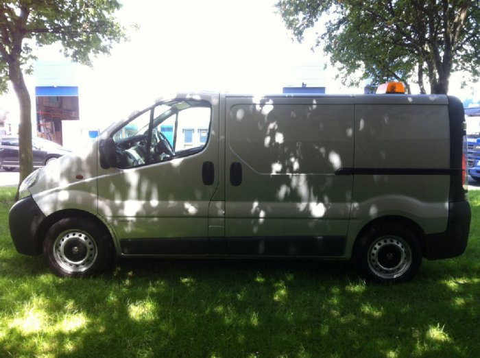 Vauxhall Vivaro 1.9CDTI (100PS) Van 2.9t Panel Van Diesel SILVER