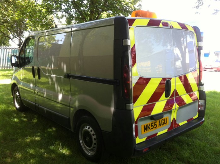 Vauxhall Vivaro 1.9CDTI (100PS) Van 2.9t Panel Van Diesel SILVER