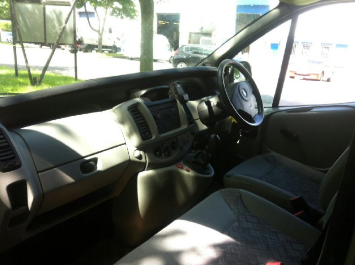 Vauxhall Vivaro 1.9CDTI (100PS) Van 2.9t Panel Van Diesel SILVER