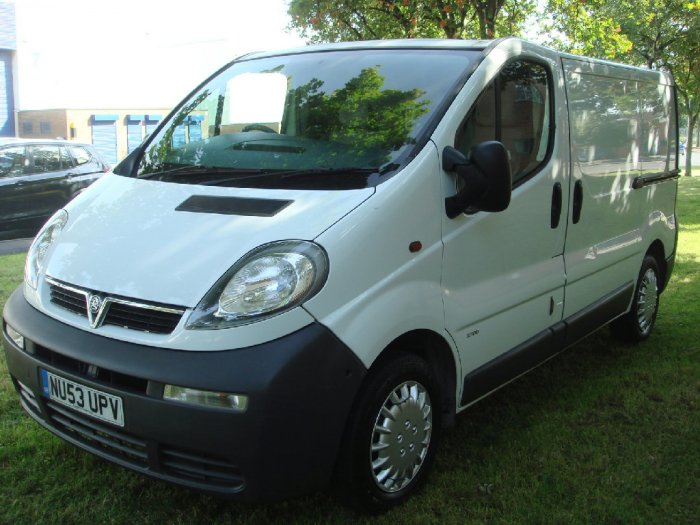 Vauxhall Vivaro 1.9Di Van 2.7t Panel Van Diesel WHITE