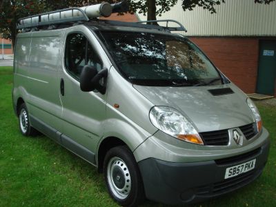 Renault Trafic 2.0 SL27dCi 115 Van Panel Van Diesel GREYRenault Trafic 2.0 SL27dCi 115 Van Panel Van Diesel GREY at Chequered Flag GB LTD Leeds