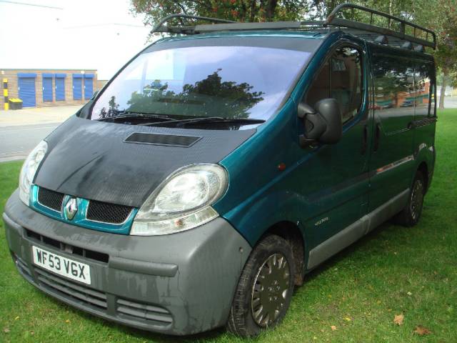 Renault Trafic 1.9 SWB Diesel SL27dCi 100 Van Panel Van Diesel GREEN