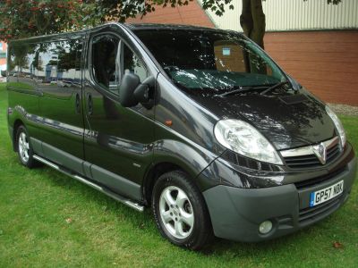 Vauxhall Vivaro 2.0 CDTi 16v 2900 LWB Combi 5dr (9 Seats) MPV Diesel BlackVauxhall Vivaro 2.0 CDTi 16v 2900 LWB Combi 5dr (9 Seats) MPV Diesel Black at Chequered Flag GB LTD Leeds