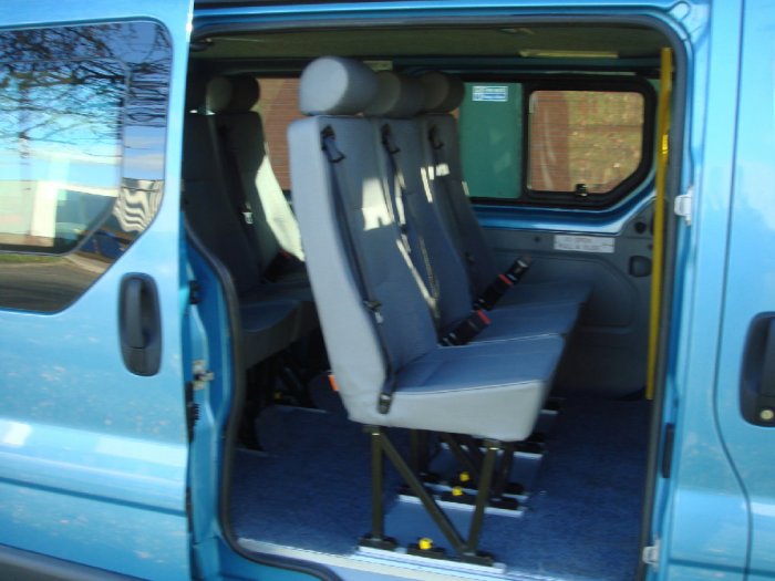 Renault Trafic 1.9TD SL29dCi 100 Minibus Minibus Diesel BLUE